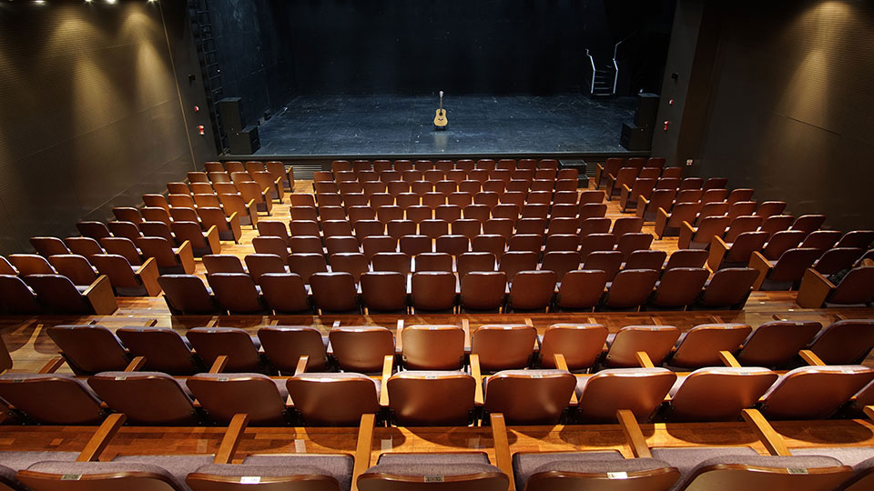 [1관 무대] 1관 1층 뒤에서 본 모습